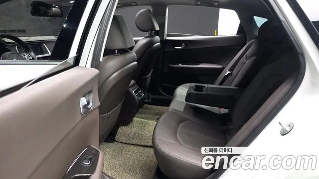 Kia K5 2018 thumb 11
