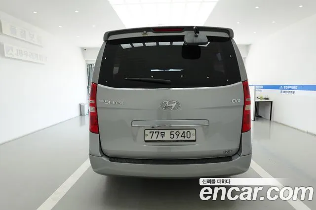 Hyundai Starex 2011 thumb 3