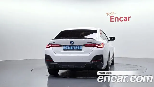 BMW i4 2023 thumb 3