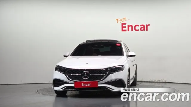 Mercedes-Benz E-Класс 2026 thumb 3