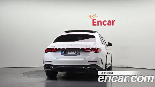 Mercedes-Benz E-Класс 2026 thumb 4