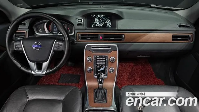 Volvo XC70 2016 thumb 7