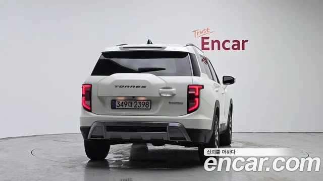 KG_Mobility_Ssangyong Torres 2022 thumb 4