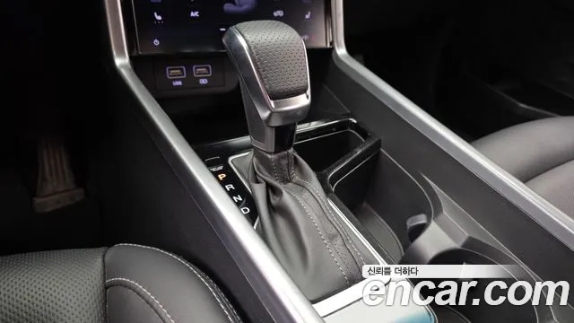 KG_Mobility_Ssangyong Torres 2022 thumb 9