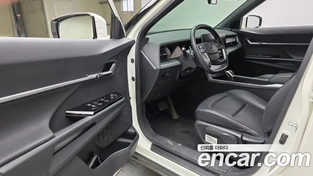 KG_Mobility_Ssangyong Torres 2022 thumb 10