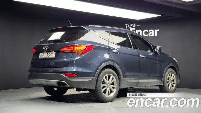 Hyundai Santa Fe 2013 thumb 2