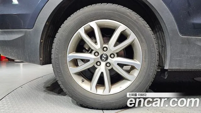 Hyundai Santa Fe 2013 thumb 5