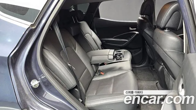 Hyundai Santa Fe 2013 thumb 12