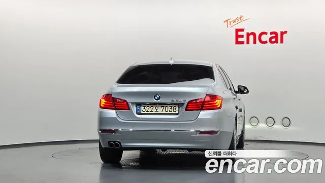 BMW 5 серии 2014 thumb 4