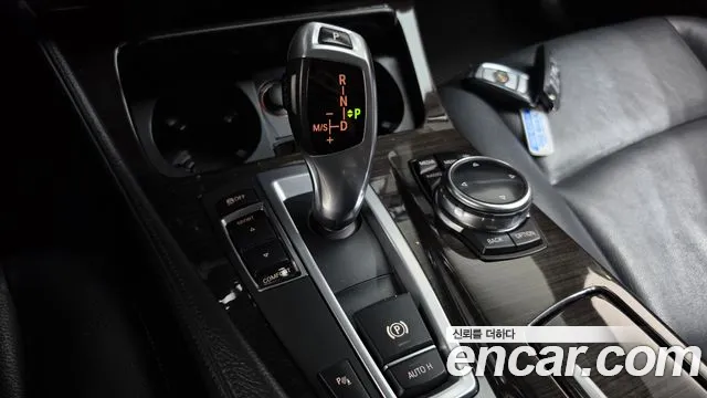BMW 5 серии 2014 thumb 9