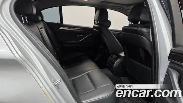 BMW 5 серии 2014 thumb 12