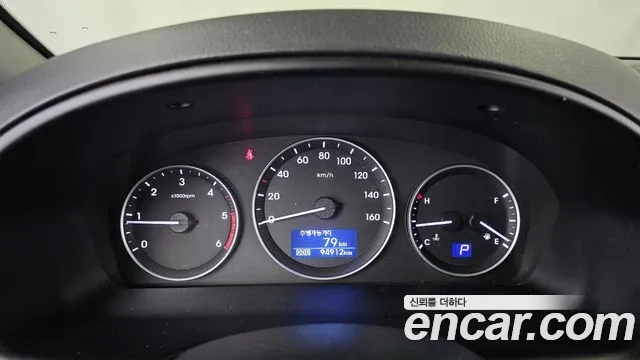 Hyundai Starex 2020 thumb 8