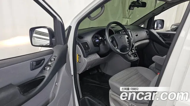 Hyundai Starex 2020 thumb 10
