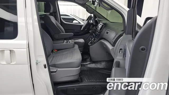 Hyundai Starex 2020 thumb 11