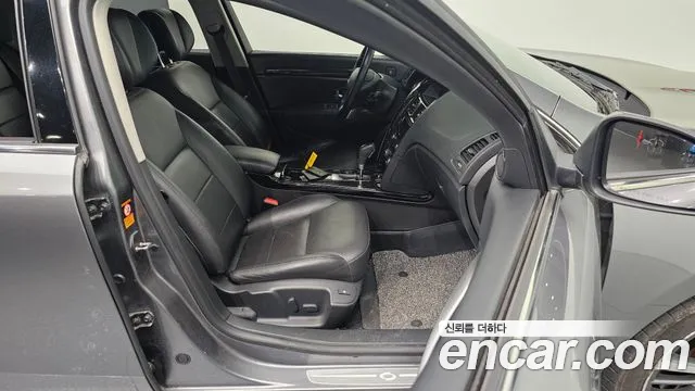 Renault Latitude 2019 thumb 10