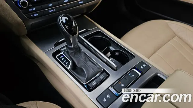 Hyundai Genesis 2015 thumb 9