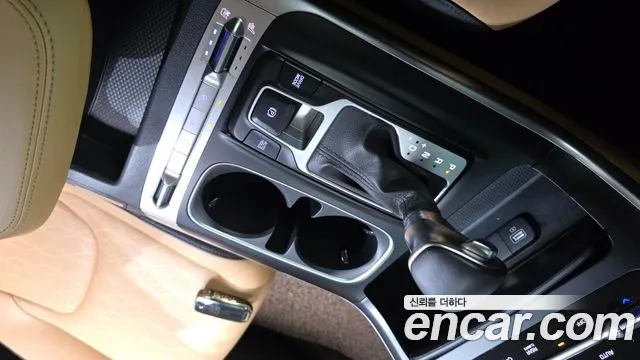 Kia Carnival 2023 thumb 9