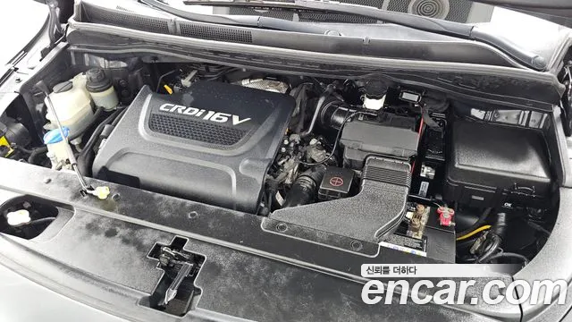 Kia Carnival 2016 thumb 6