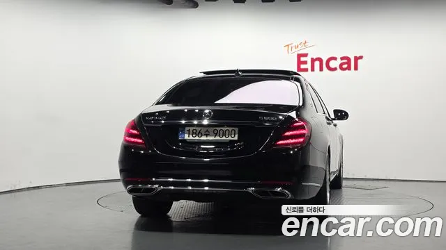 Mercedes-Benz S-Класс 2018 thumb 3