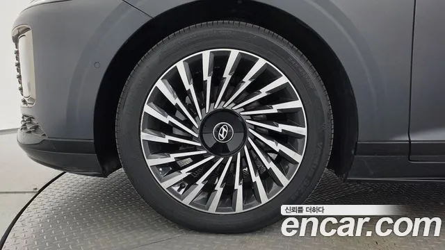 Hyundai Grandeur 2023 thumb 4