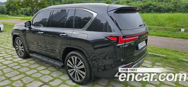 Lexus LX 2026 thumb 4