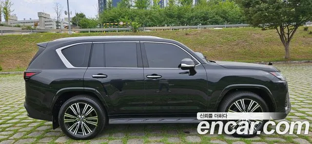 Lexus LX 2026 thumb 7