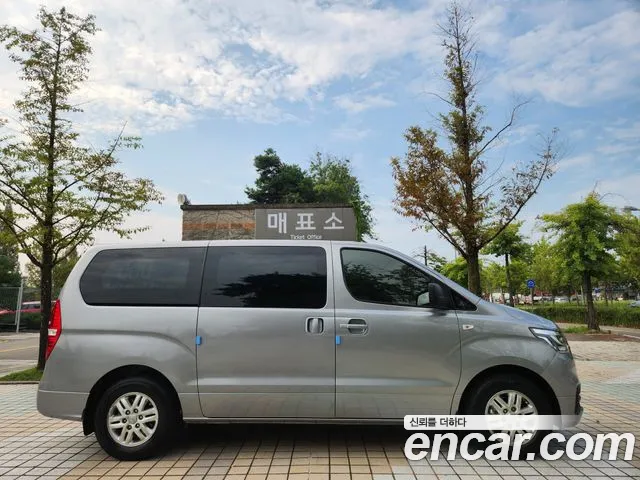 Hyundai Starex 2020 thumb 8