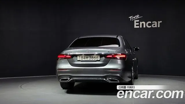Mercedes-Benz E-Класс 2020 thumb 4