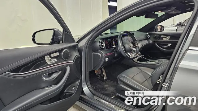 Mercedes-Benz E-Класс 2020 thumb 10