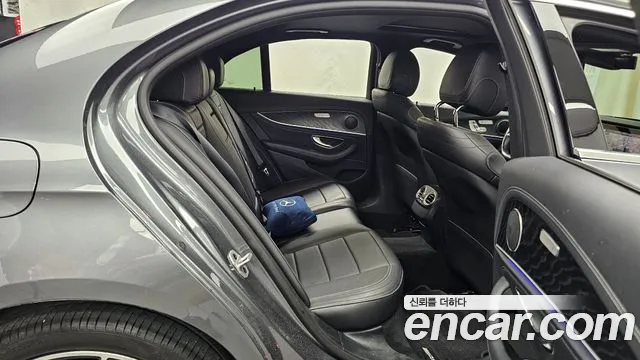 Mercedes-Benz E-Класс 2020 thumb 12