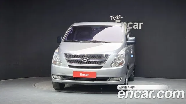 Hyundai Starex 2013 thumb 3