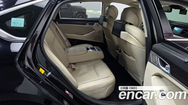 Genesis G80 2016 thumb 12