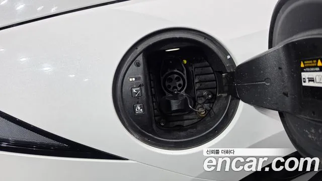 Hyundai IONIQ 6 2023 thumb 12