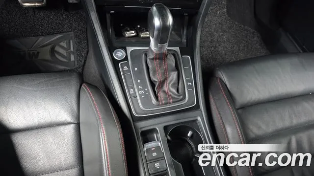 Volkswagen Golf Sportsvan 2014 thumb 9