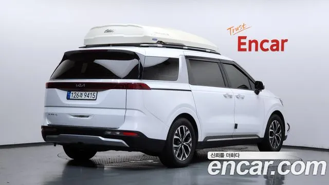 Kia Carnival 2022 thumb 2