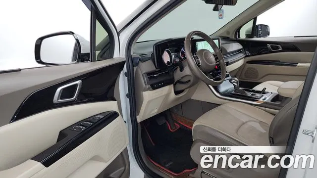 Kia Carnival 2022 thumb 10