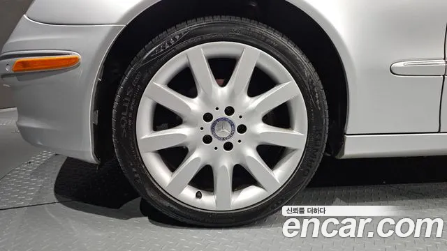 Mercedes-Benz E-Класс 2008 thumb 5