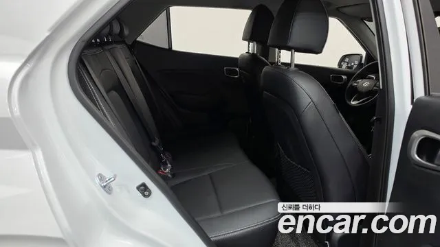 Hyundai Venue 2025 thumb 12