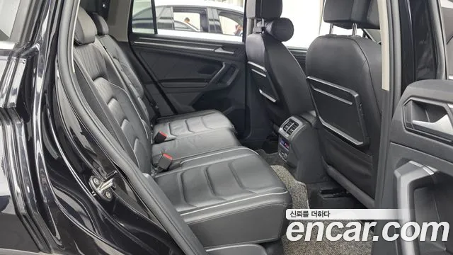 Volkswagen Tiguan 2020 thumb 10
