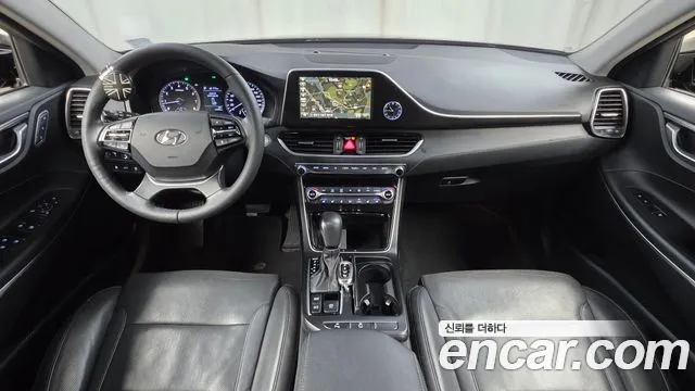 Hyundai Grandeur 2017 thumb 6