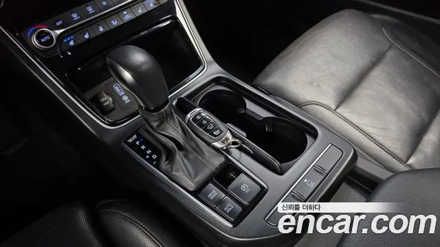 Hyundai Grandeur 2017 thumb 8