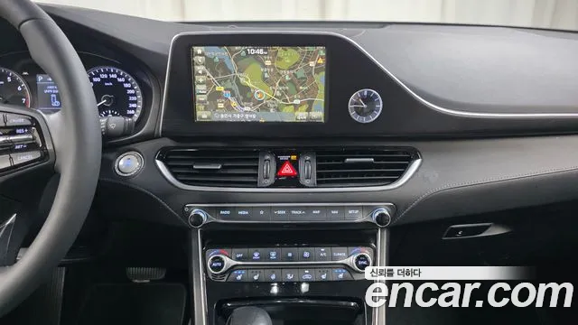 Hyundai Grandeur 2017 thumb 12