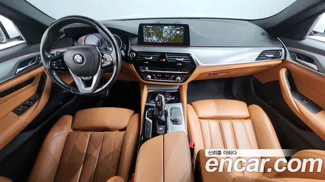 BMW 5 серии 2018 thumb 7