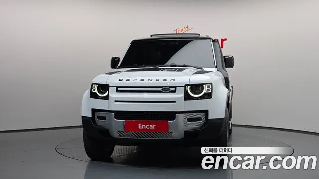 Land Rover Defender 2020 thumb 3