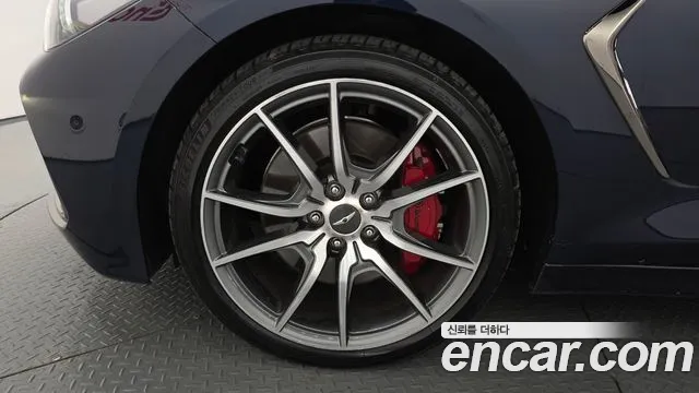 Genesis G70 2018 thumb 4