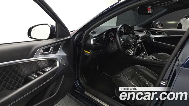 Genesis G70 2018 thumb 9