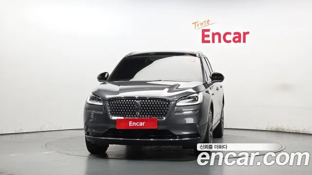 Lincoln Corsair 2021 thumb 3