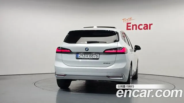 BMW 2 серии 2023 thumb 4