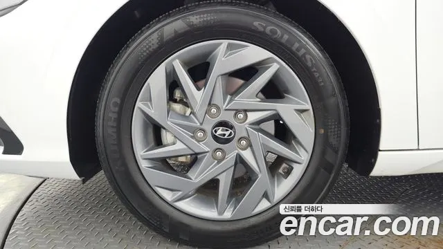 Hyundai Avante 2023 thumb 4