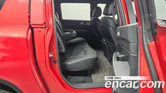 KG_Mobility_Ssangyong Rexton 2019 thumb 11